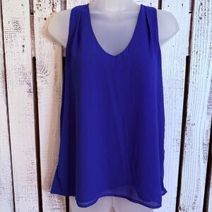Norah Royal Blue Top Zip Back Size Medium Double Layer Chiffon Flowy Scoop‎ Neck